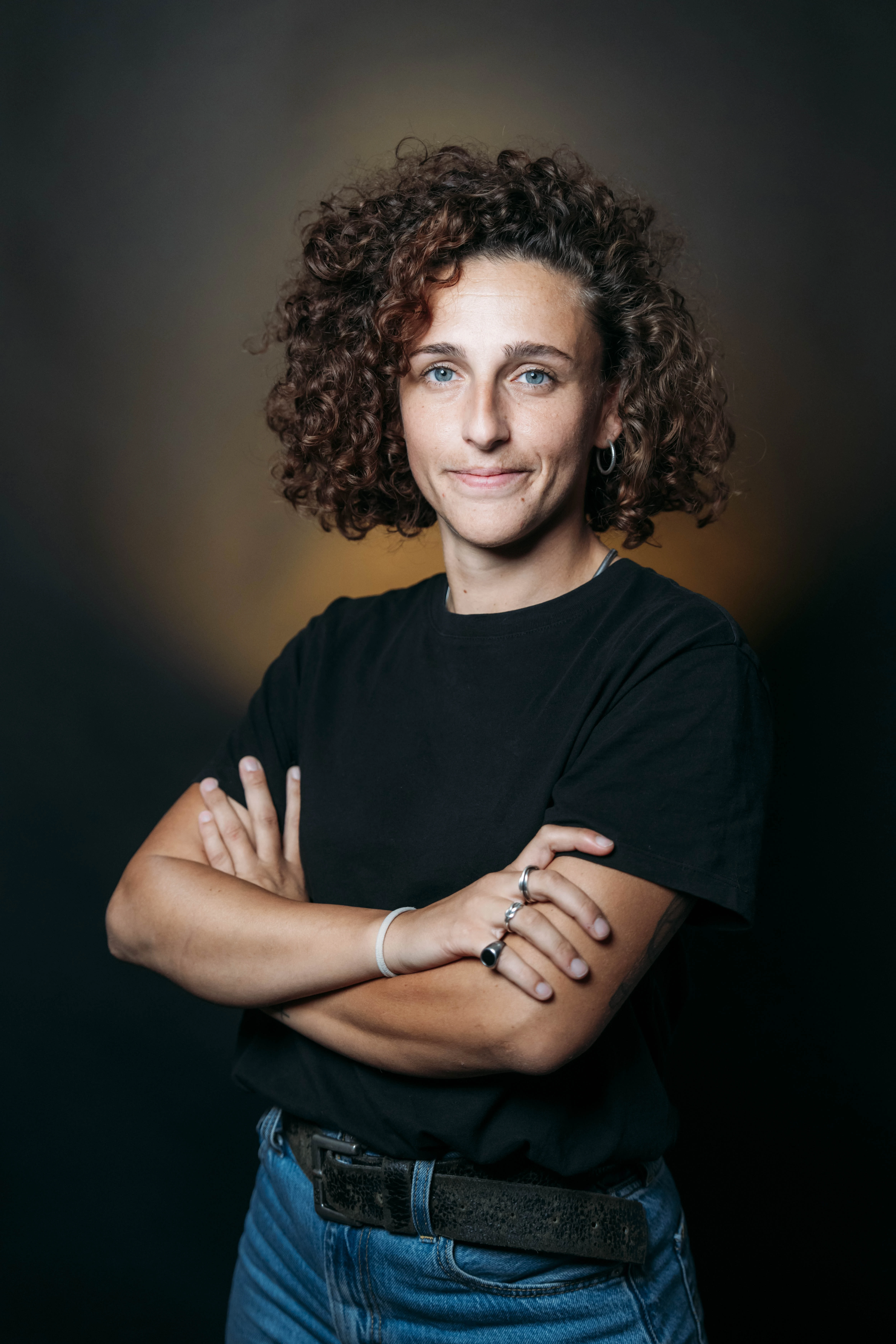 Ritratto di Arianna Leonardi, Graphic Designer e Art Director di Filter Studio Agency